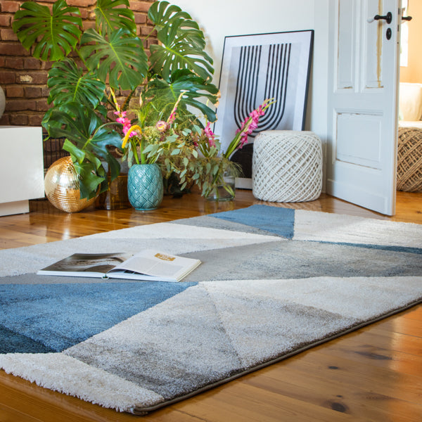 My Canyon 974 blue carpet with 3D effect and fine shine – discover modern elegance