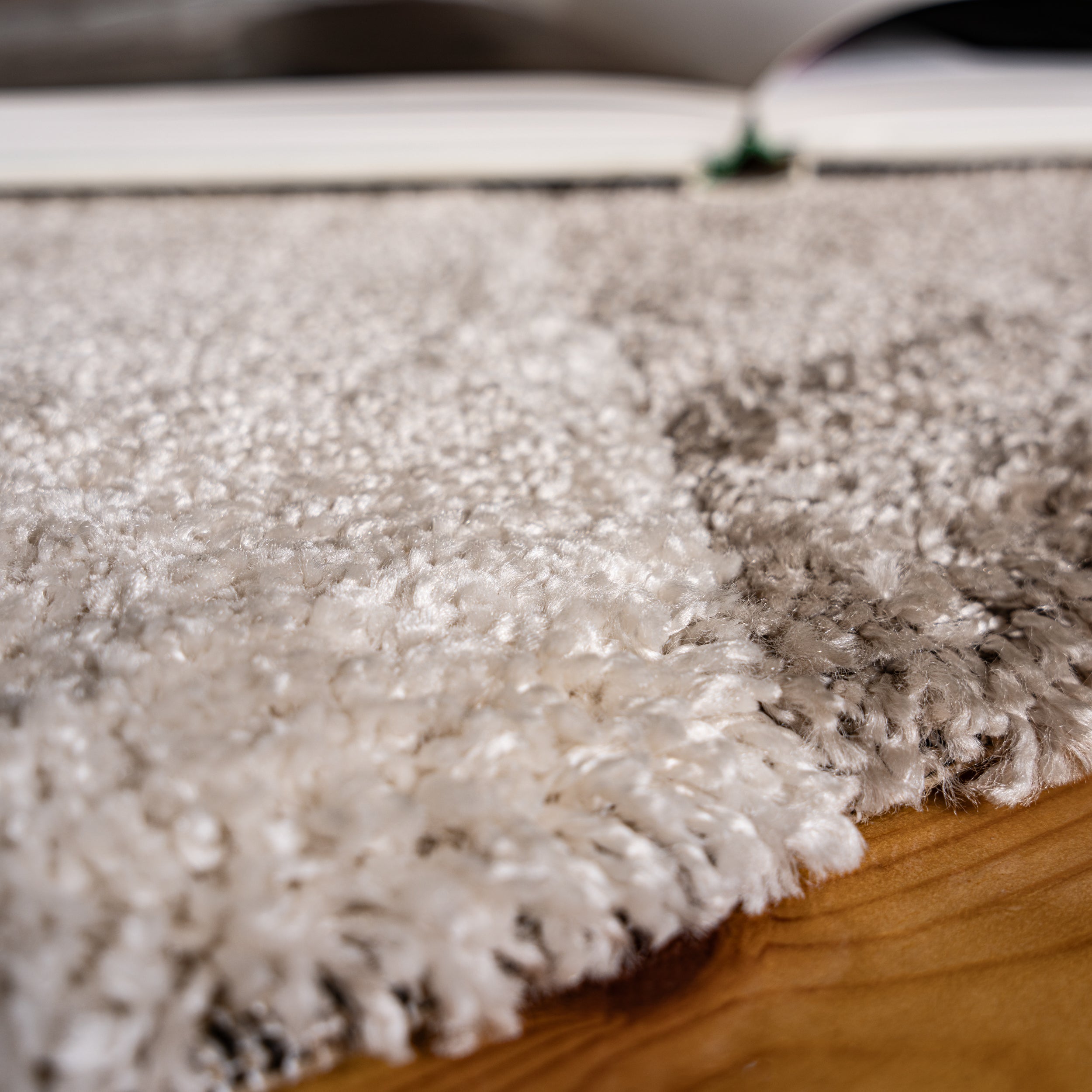 My Canyon 974 taupe carpet with 3D effect and fine shine – discover modern elegance