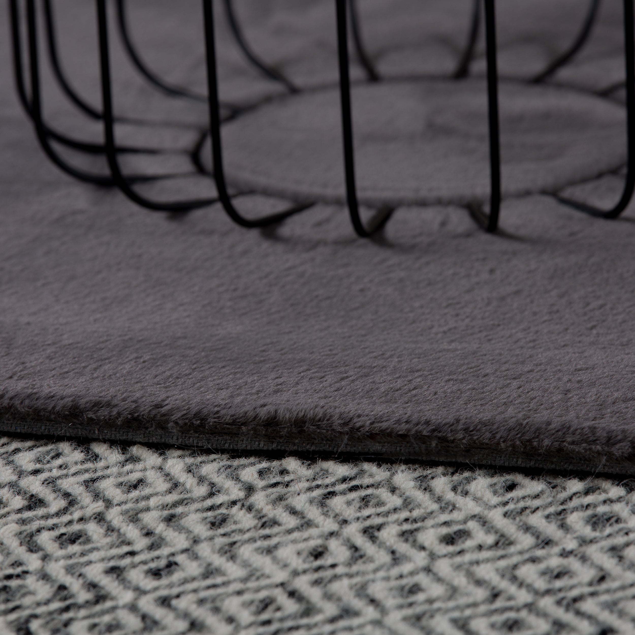 My Cha Cha 535 grey: The designer carpet from OBSESSION – sensual, soft, irresistible