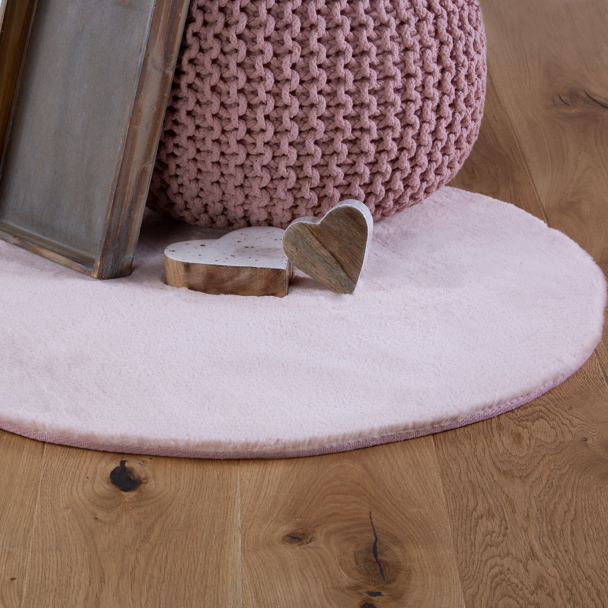 My Cha Cha 535 powder pink: The designer carpet from OBSESSION – sensual, soft, irresistible