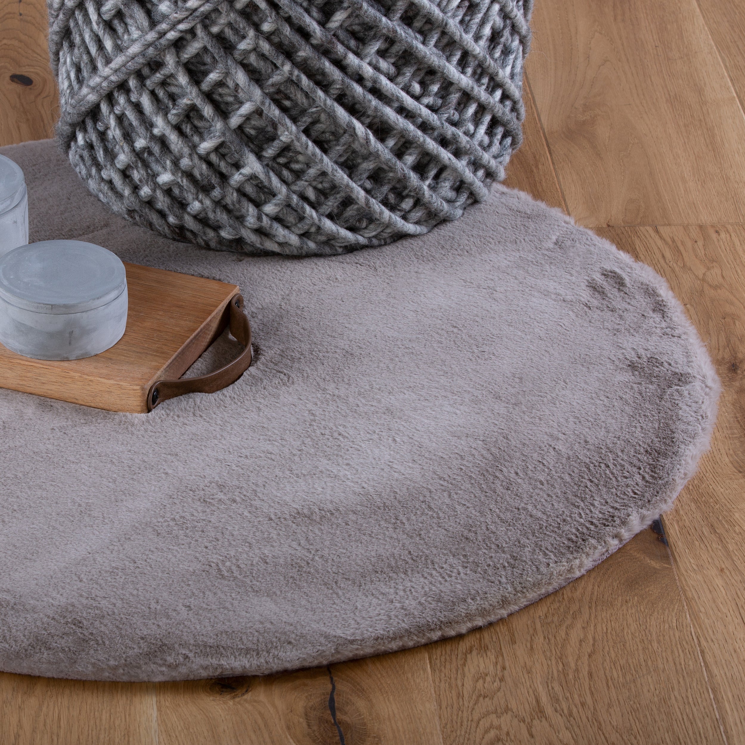 My Cha Cha 535 taupe: The designer carpet from OBSESSION – sensual, soft, irresistible