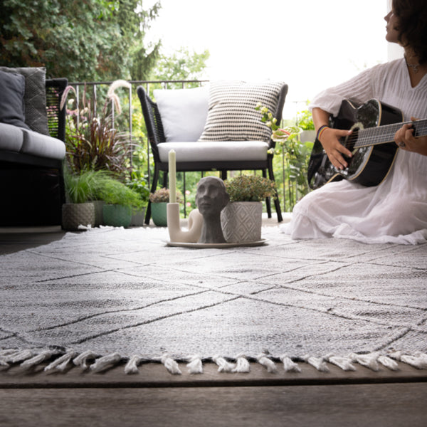 My Dakar 365 grey: Sustainable carpet with style and environmental awareness