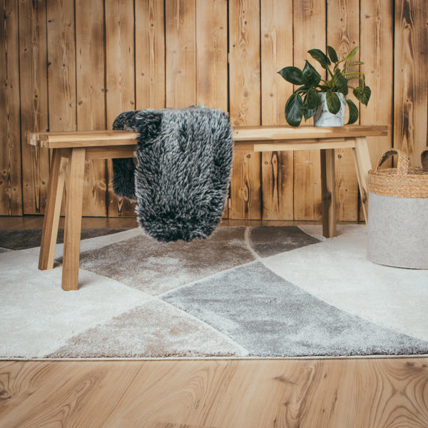 My Frisco 282 taupe carpet: Handwoven charm for your home