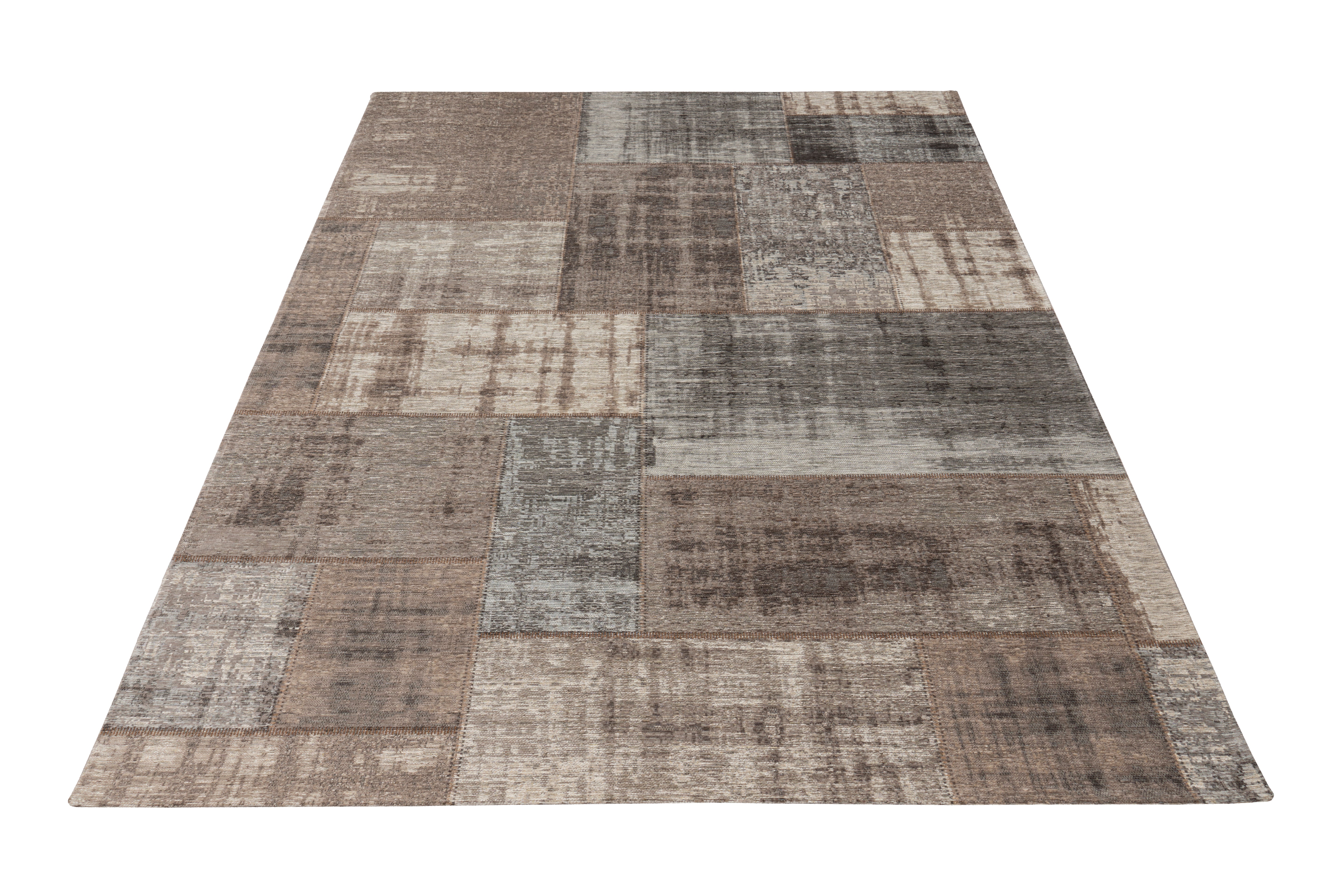 My Gent 751 silver carpet: Patchwork charm for your home