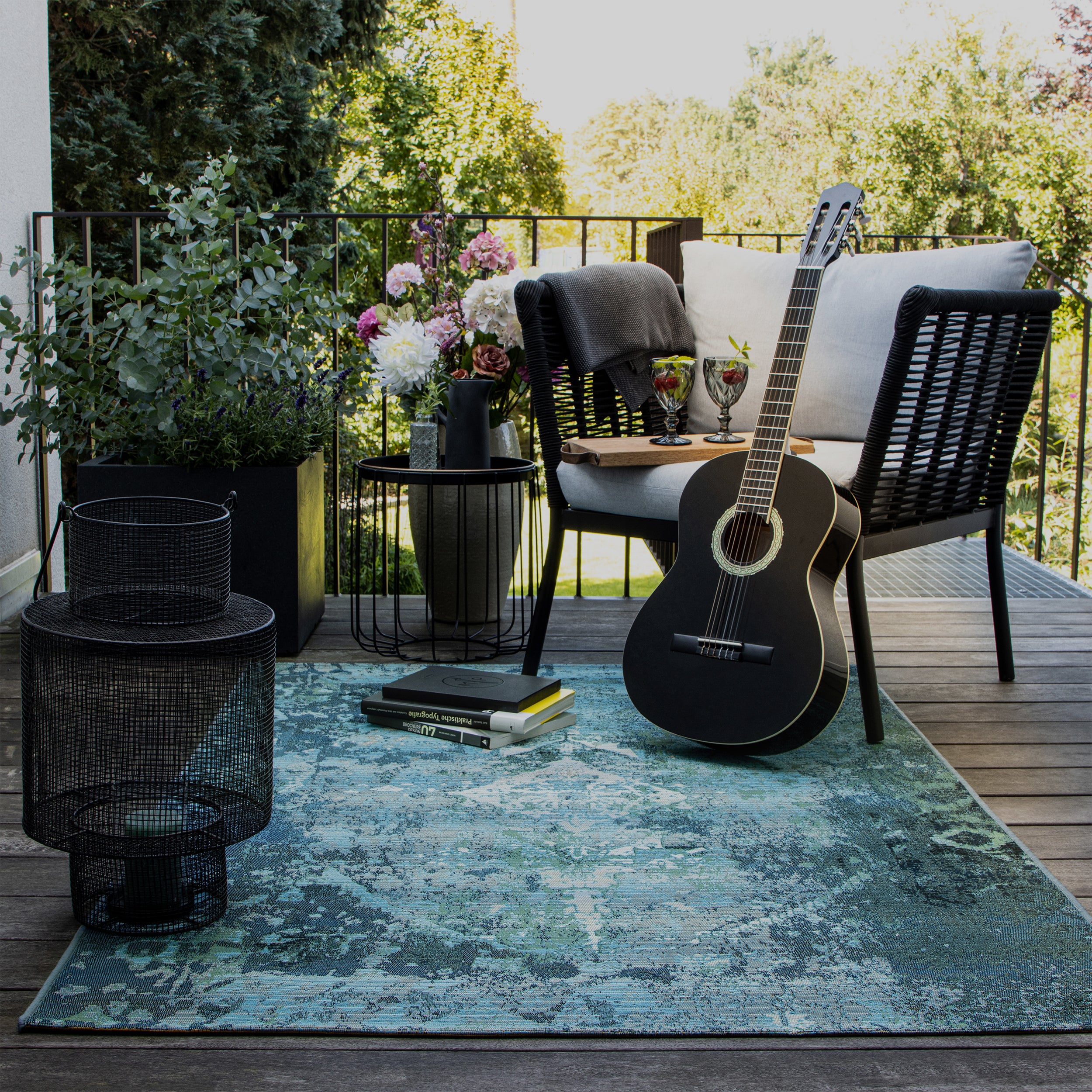 My Gobelina 643 ocean carpet: The wow factor for your outdoor ensemble