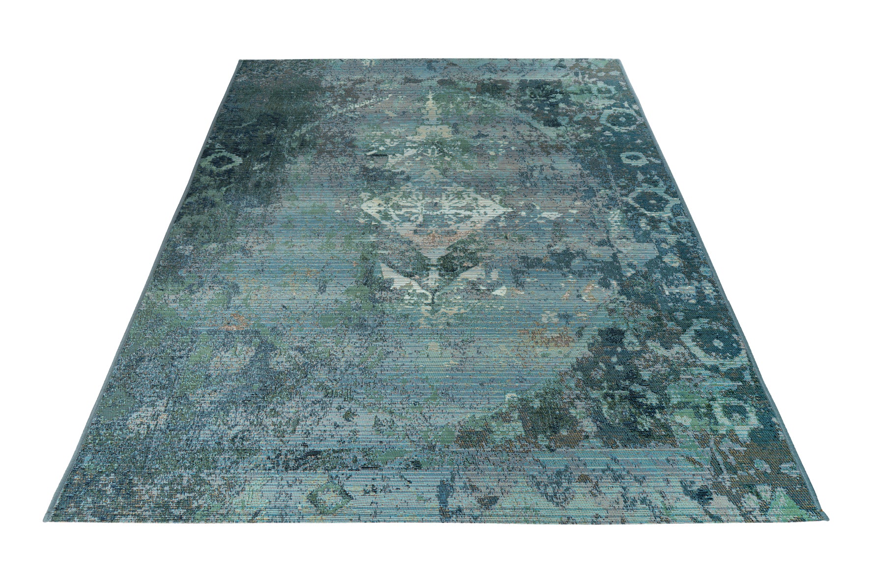 My Gobelina 643 ocean carpet: The wow factor for your outdoor ensemble