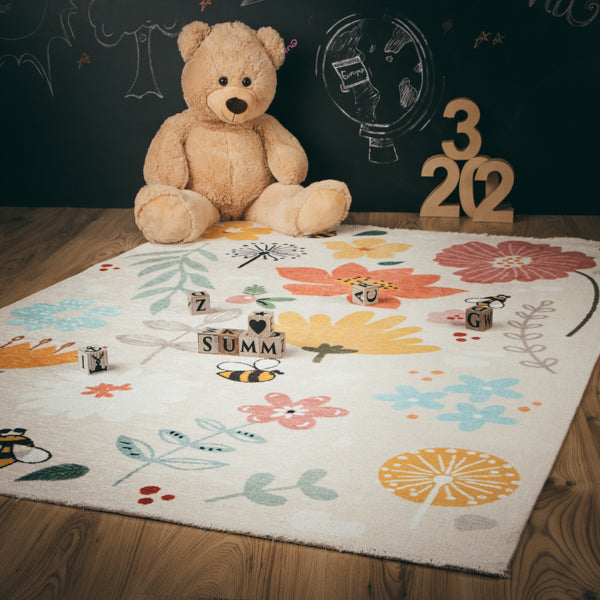 My Greta 623 Blümchen Design Teppich: Für eine glückliche Kindheit und eine nachhaltige Zukunft