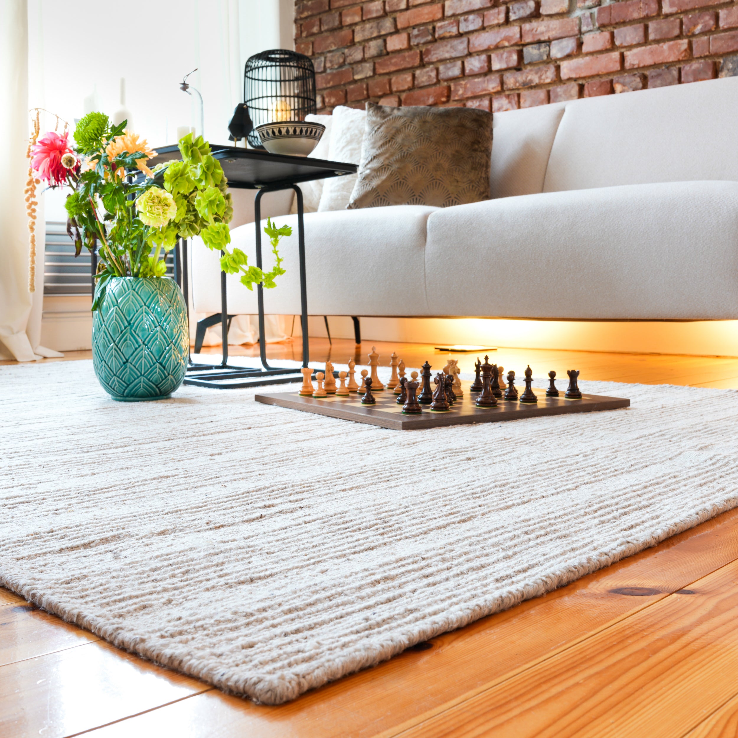 My Jarven 935 ivory carpet: Maximum urban style representation