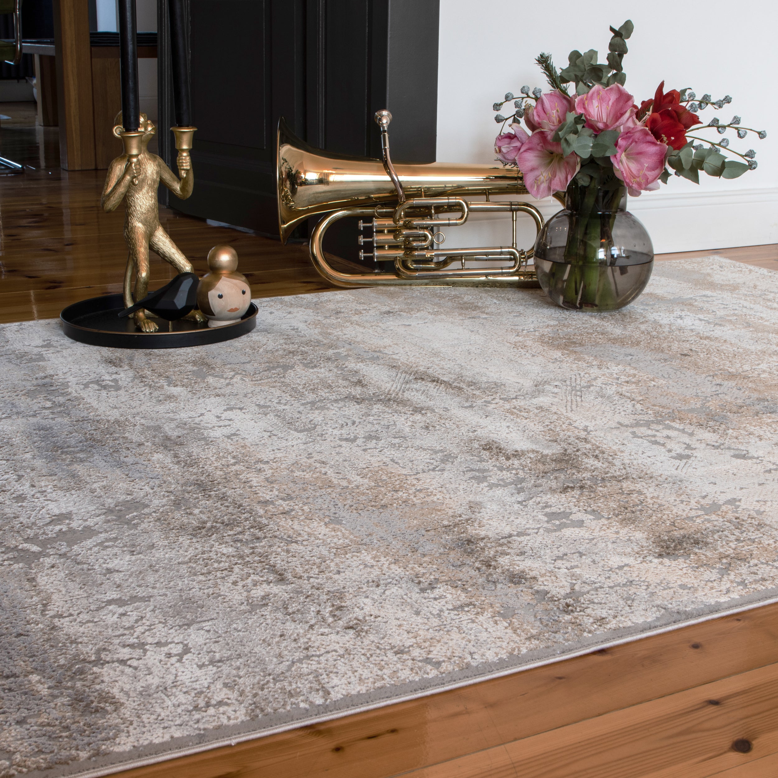 My Jewel of Obsession 950 taupe carpet: luxury in every fiber