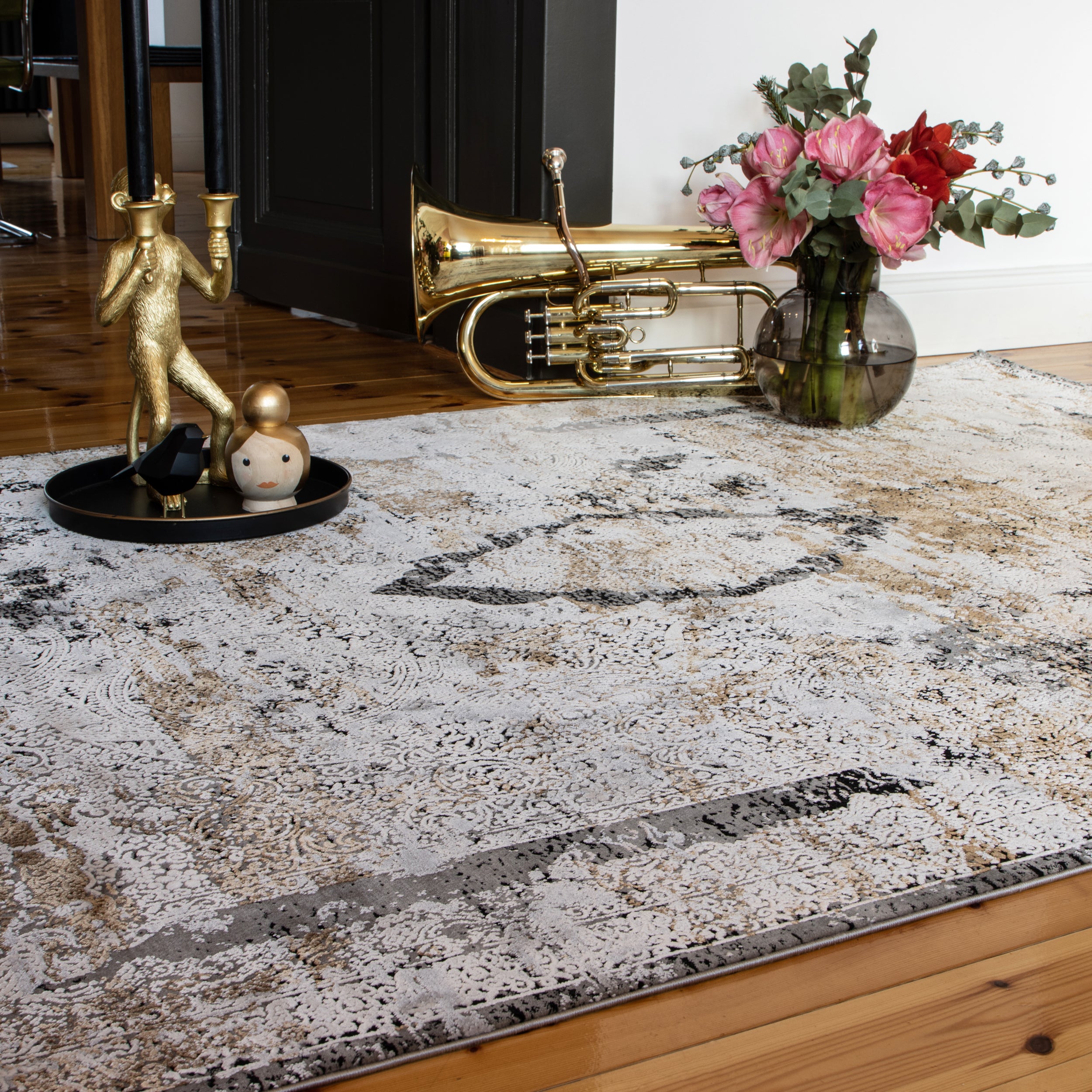 My Jewel of Obsession 952 grey carpet: luxury in every fibre