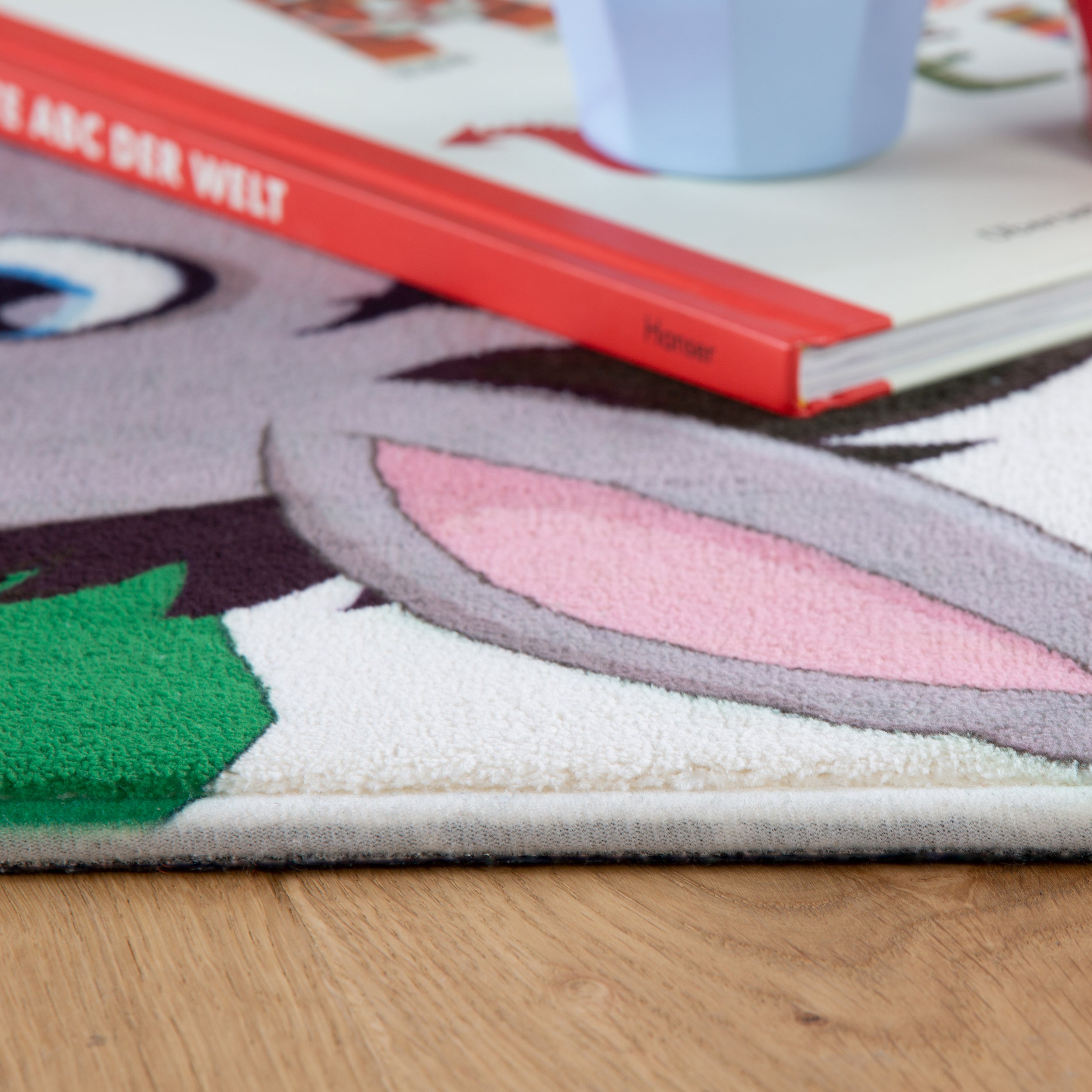 My Juno 472 farm carpet: Colorful dreams for little adventurers