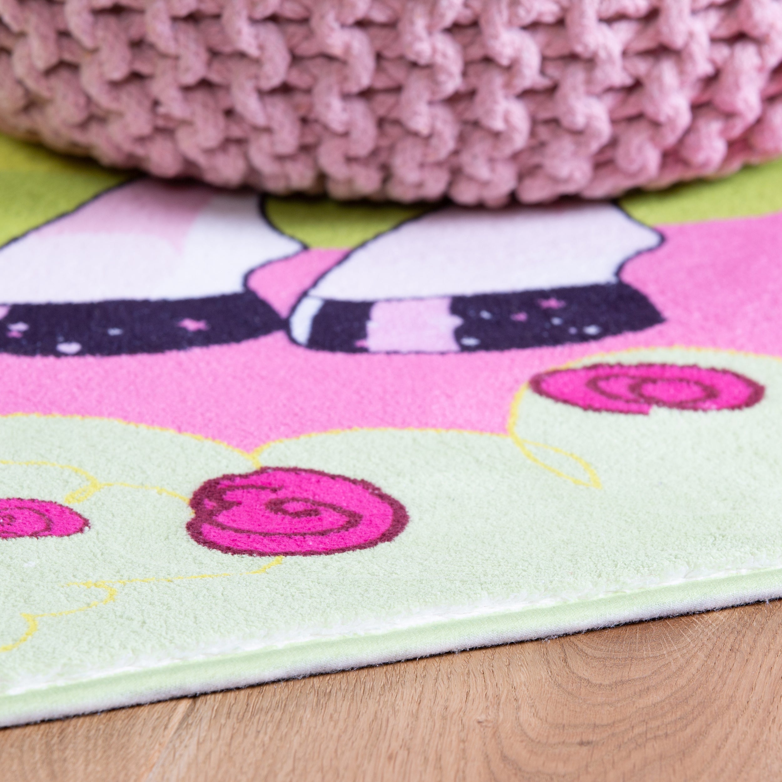 My Juno 474 unicorn rug: Colorful dreams for little adventurers