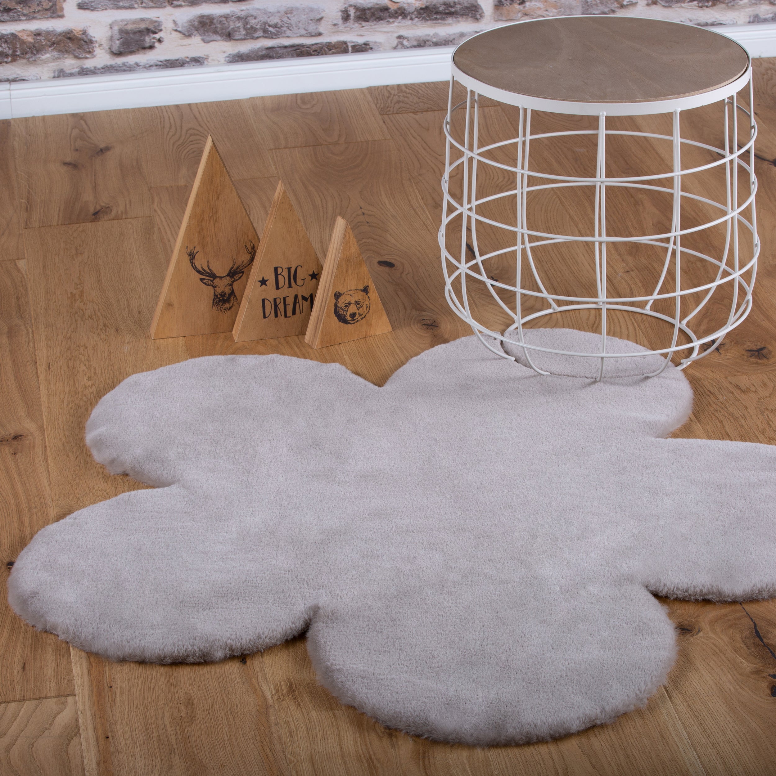 My Luna 857 taupe carpet: simplicity that enchants