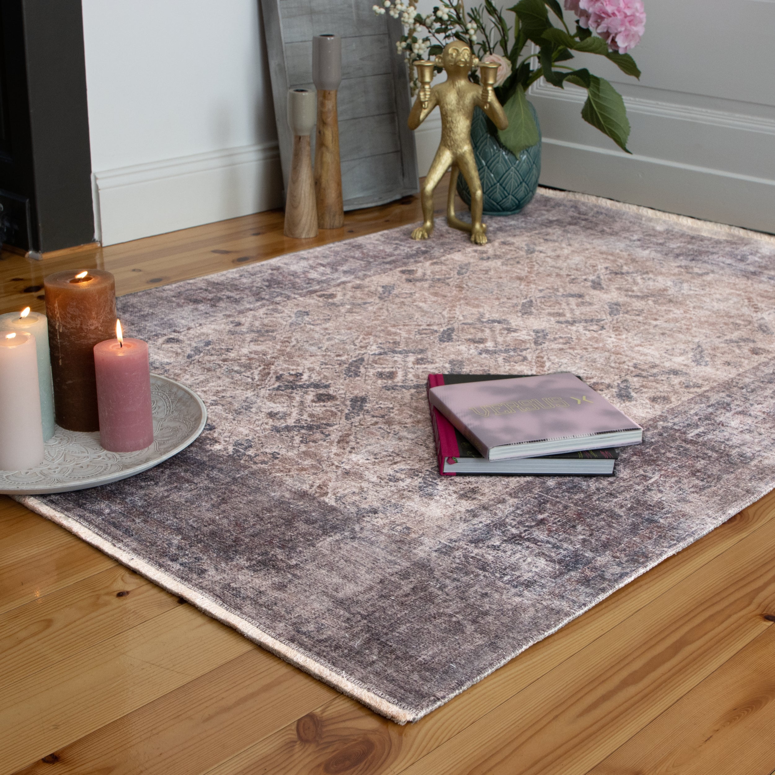 My Maurea 780 sand carpet: Natural elegance in iconic design