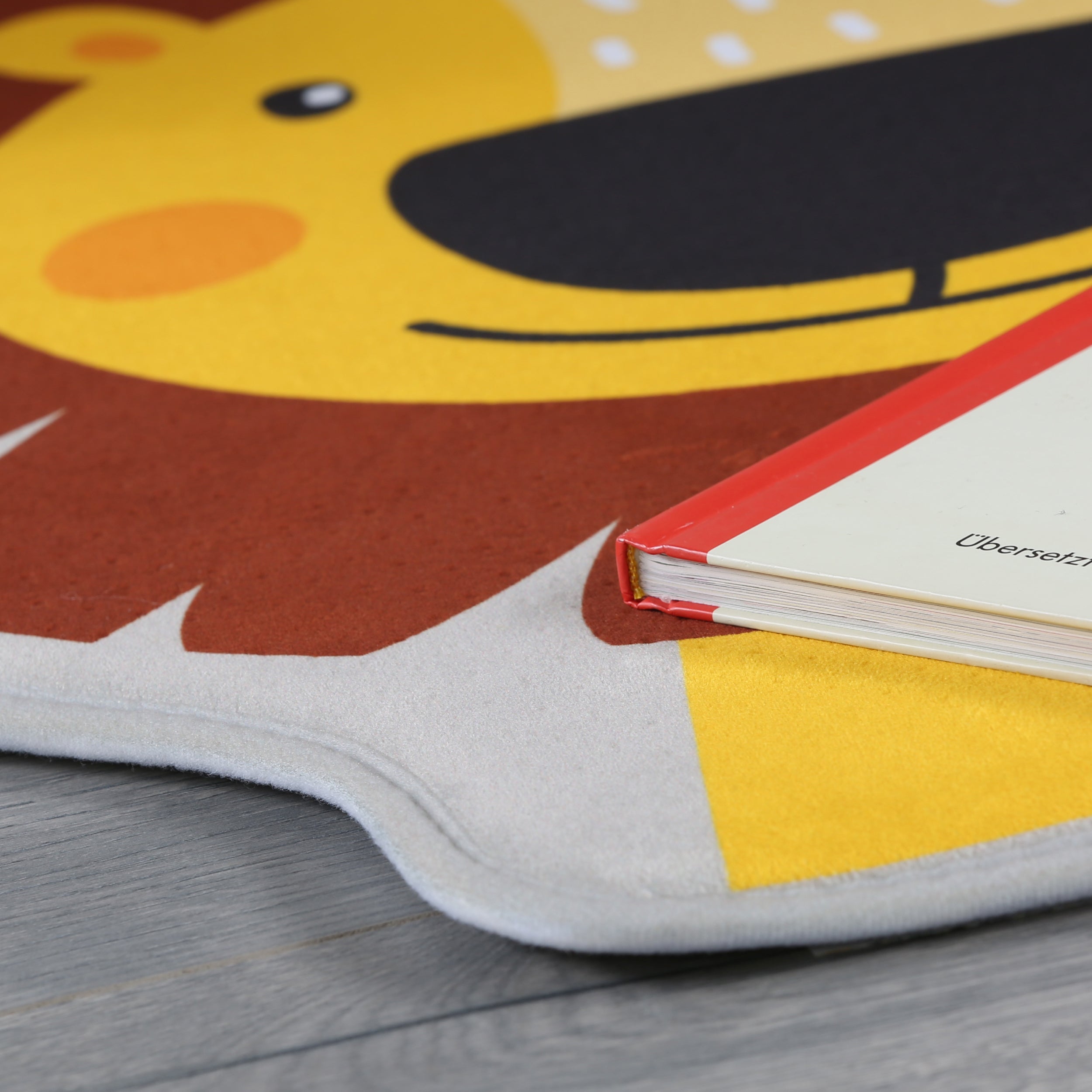 My Mila Kids 148 Lion Pattern Rug: Space for childlike beauty