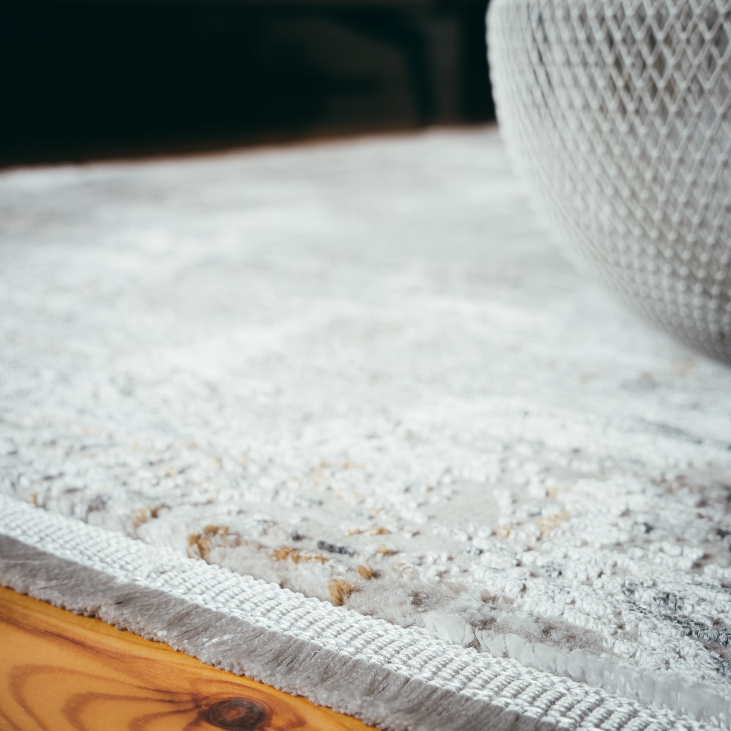 My Noblesse 802 grey Teppich: Design und Verantwortung in Harmonie von OBSESSION