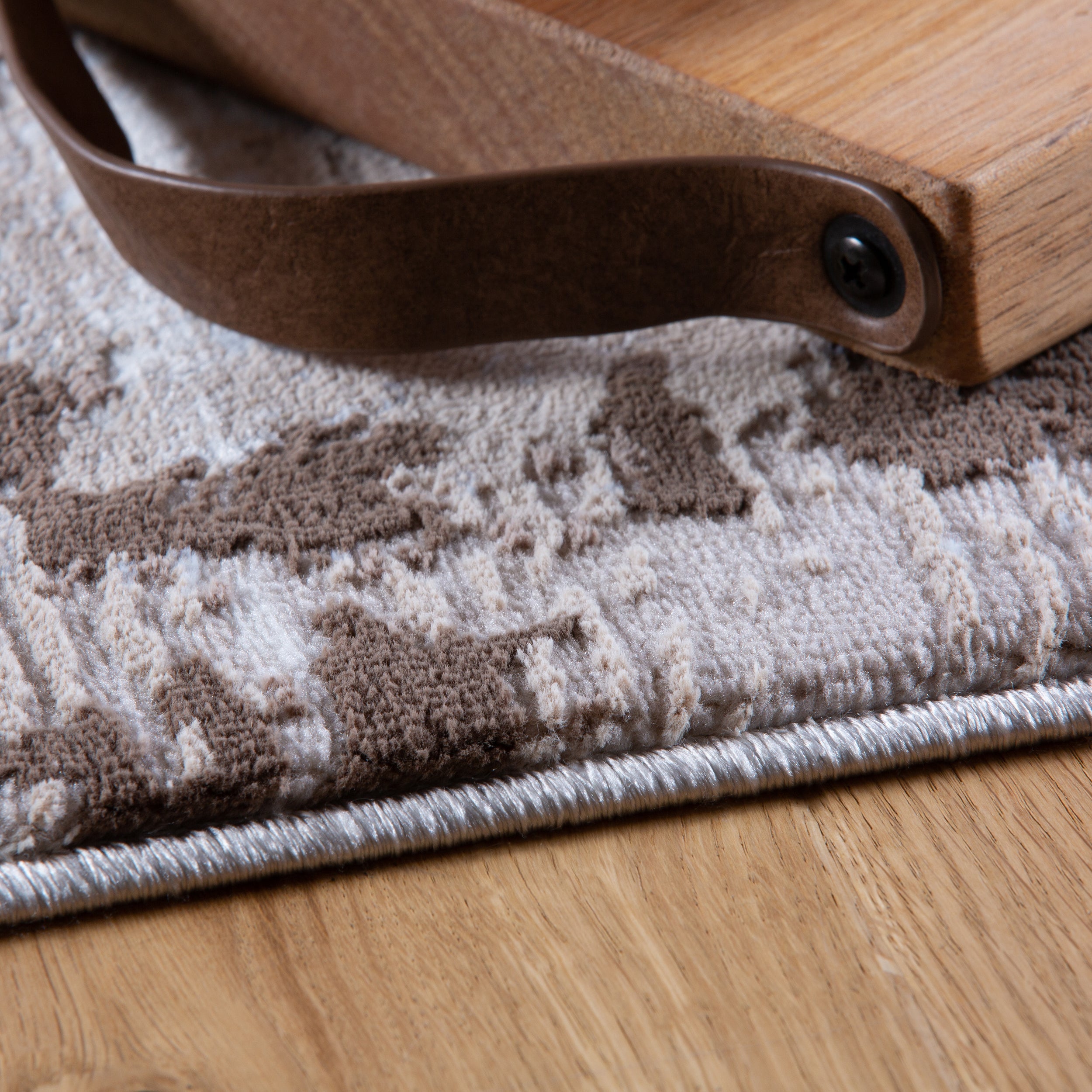 My Opal 912 beige carpet: Artistic design inspired by the immediacy of Obsession