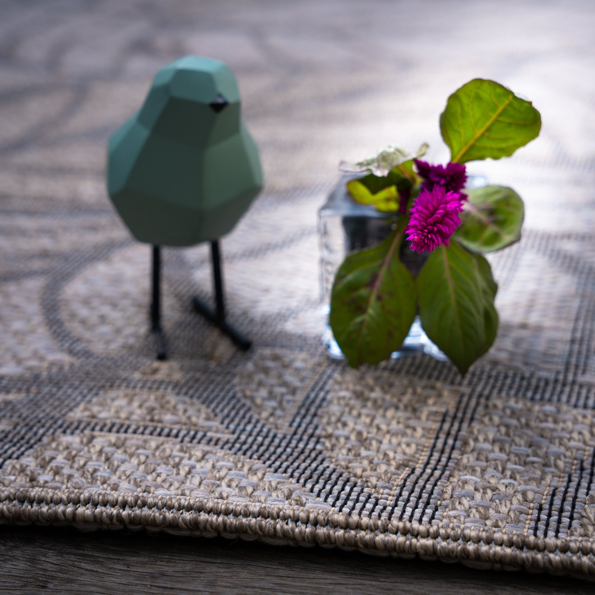 My Oslo 707 taupe carpet: Versatile style for indoor and outdoor areas