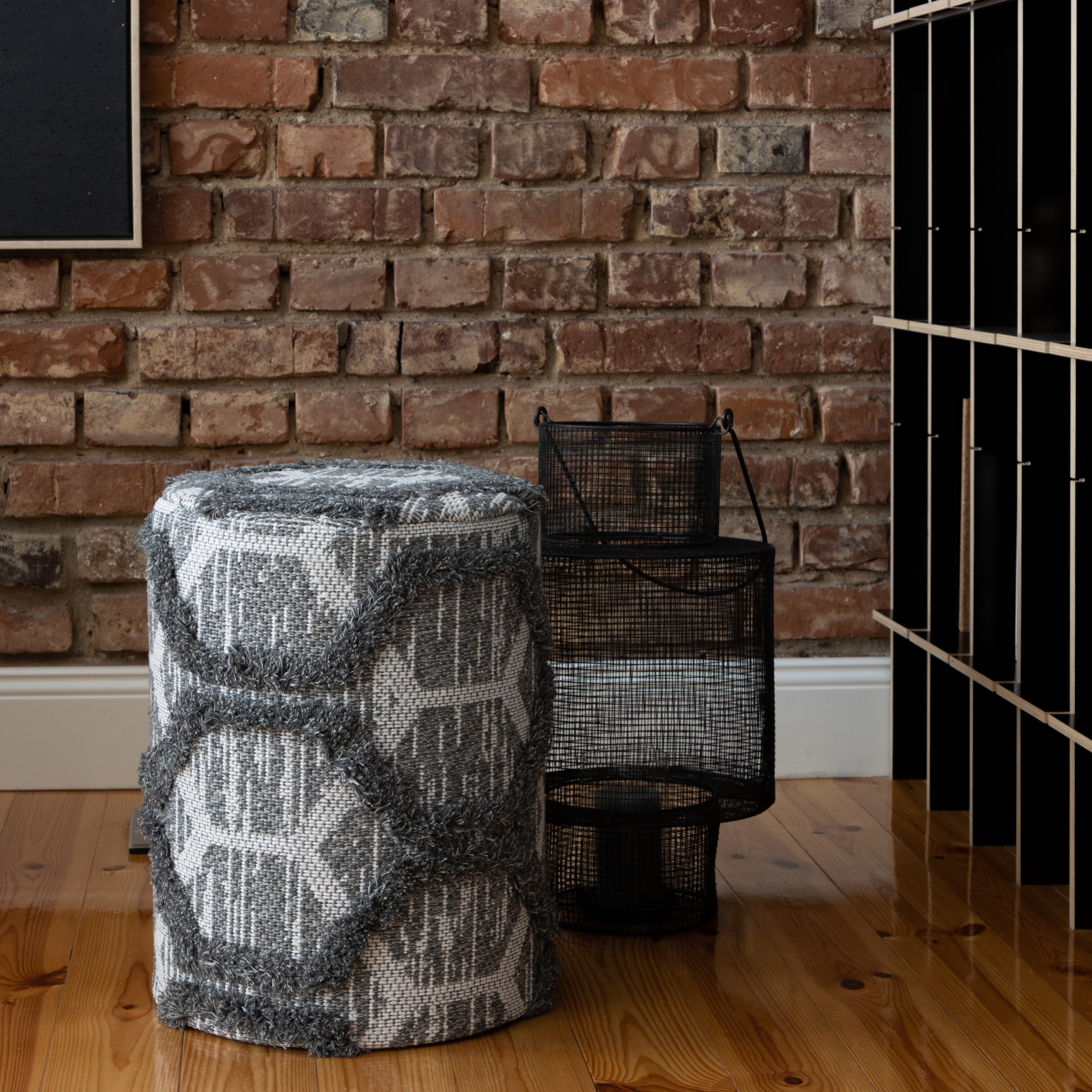 My Nomad Pouf grey: Sustainability meets impressive design