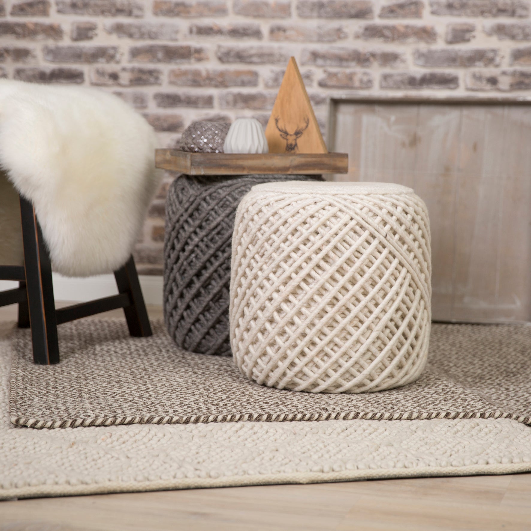 My Pouf Royal 888 ivory: natural materials, raffia look, and timeless elegance