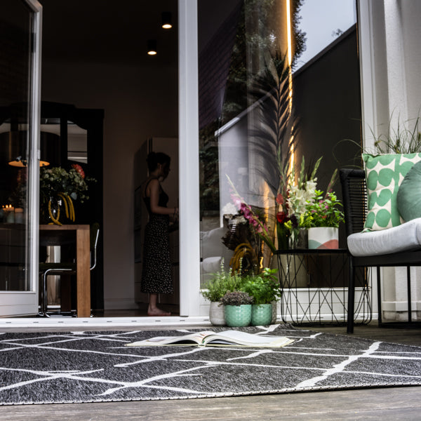 My Tallinn 540 Grey Carpet: Shine, versatility and timeless design from Obsession