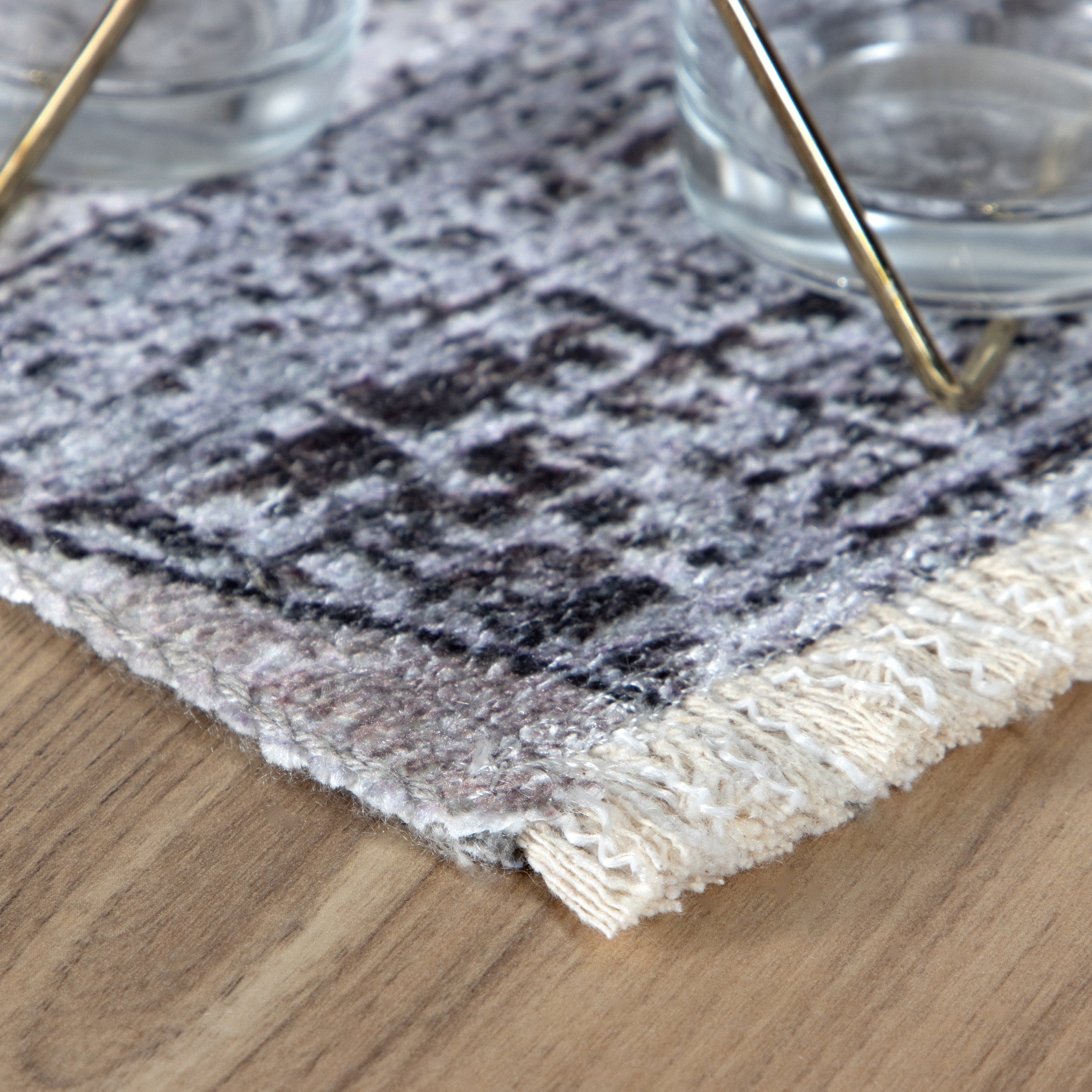 My Valencia 630 multi carpet: Sustainable elegance from Obsession – 70% recycled cotton