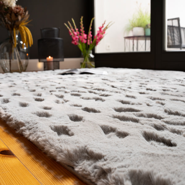 My Valley 245 silver: Ultimate comfort meets contemporary design