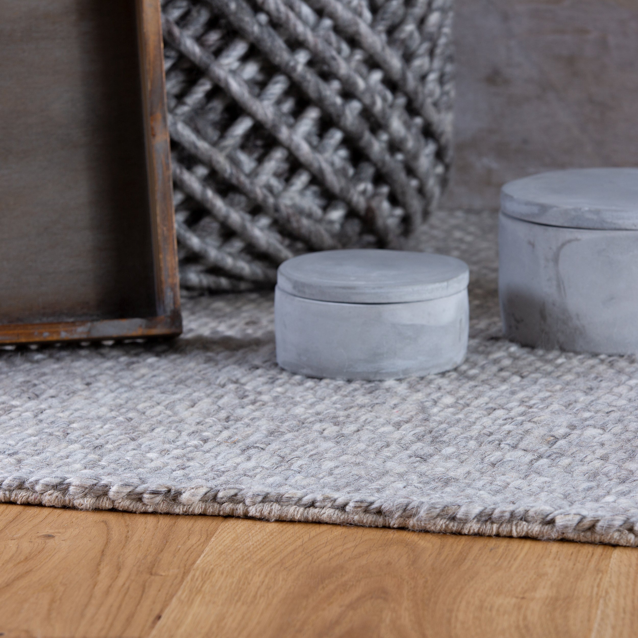 My Eskil 515 grey: Natural elegance in the designer carpet OBSESSION's growing NATURELINE